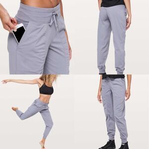 Lululemon Dance Studio Jogger *29" Lilac Stone size 4